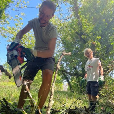 7C6F4BFB-25EA-449E-937F-6E25B6F1080F